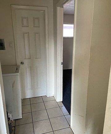 3rd image of 135 General Arnold St NE APT 2