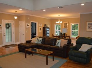 1815 Linden Ln, Tallahassee, FL 32308