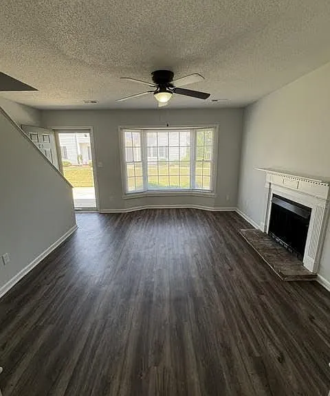 3260 Landmark St — Photo 3