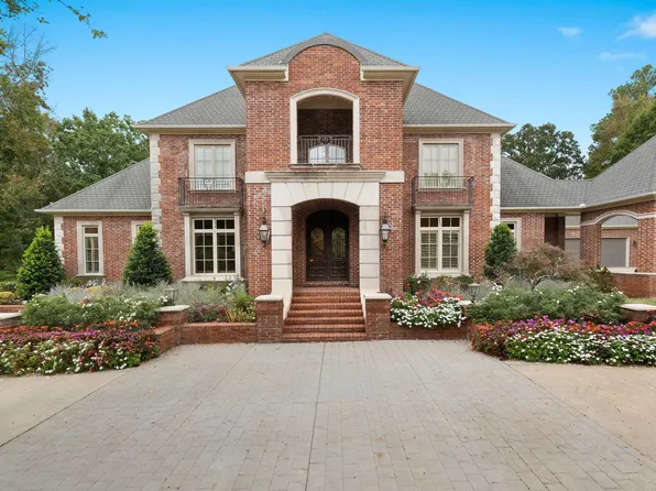 67 Sologne Cir, Little Rock, AR 72223