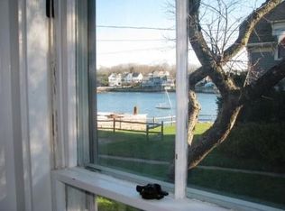 17 Rackliffe St, Gloucester, MA 01930