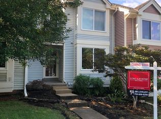 3094 Bridgeton Ct, Woodbridge, VA 22192