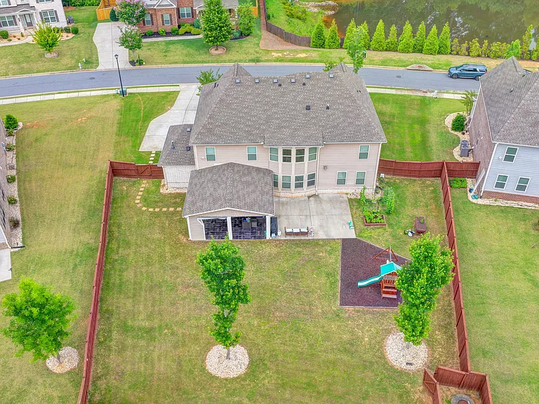 6035 Ashborough Park — Photo 84