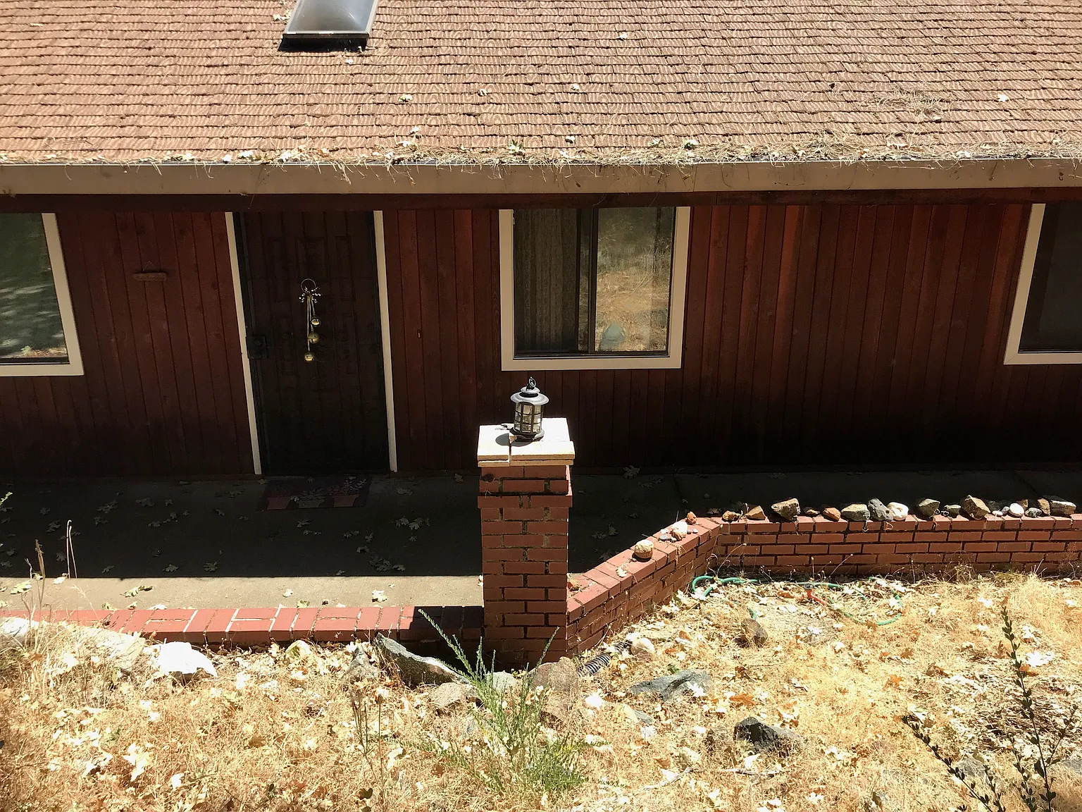 3 bed, 1584 sqft, $2,450 — Photo 1