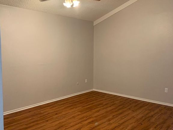 5th image of 7513 Quailwood Dr APT A