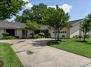 2706 Pinehurst Cir, Bryan, TX 77802
