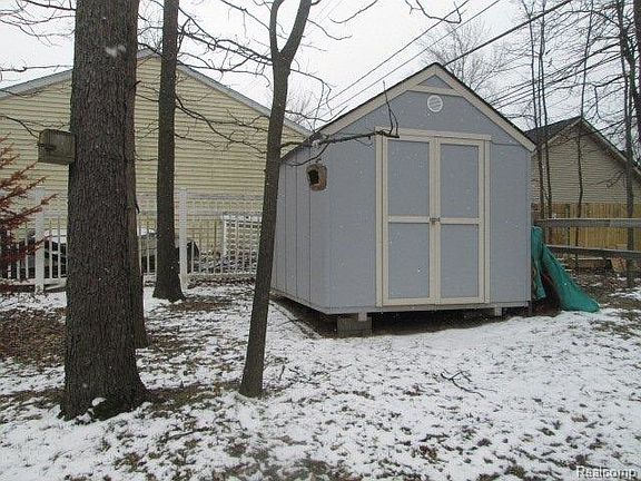 3rd image of 7645 S Horseshoe Blvd