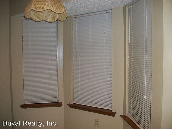 3rd image of 5864 Liska Dr