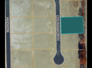 304 Colinsworth Ct, Jackson Center, OH 45334