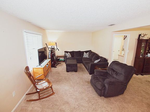 3rd image of 219 24th Ct SW