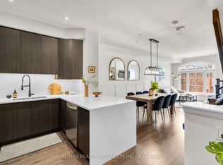 71 Elder Ave #71, Toronto, ON M8W 0B8