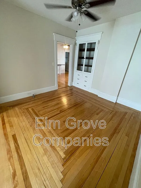 Building Photo - 49 Sagamore St #26