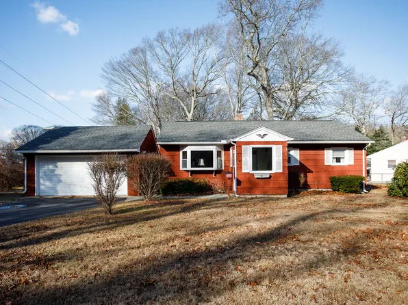 100 Orchard Drive, Montville, CT 06382