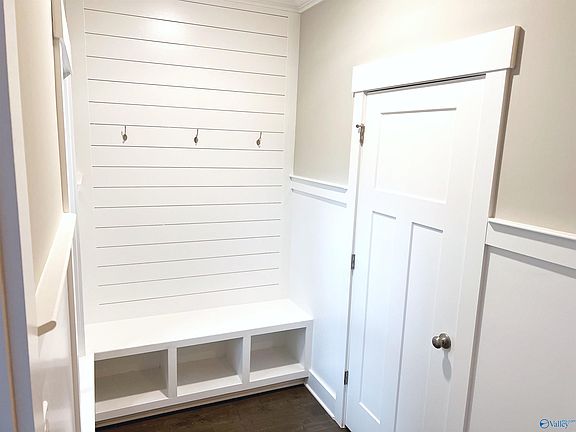5th image of 431 Tillane Park Cir