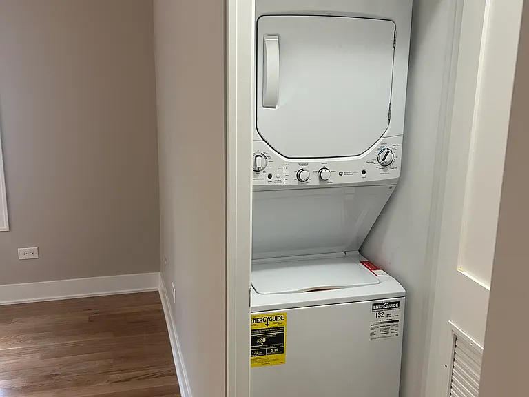 2128 W Leland Ave #3 — Photo 7