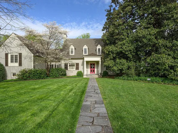 817 Fendall Ter, Charlottesville, VA 22903
