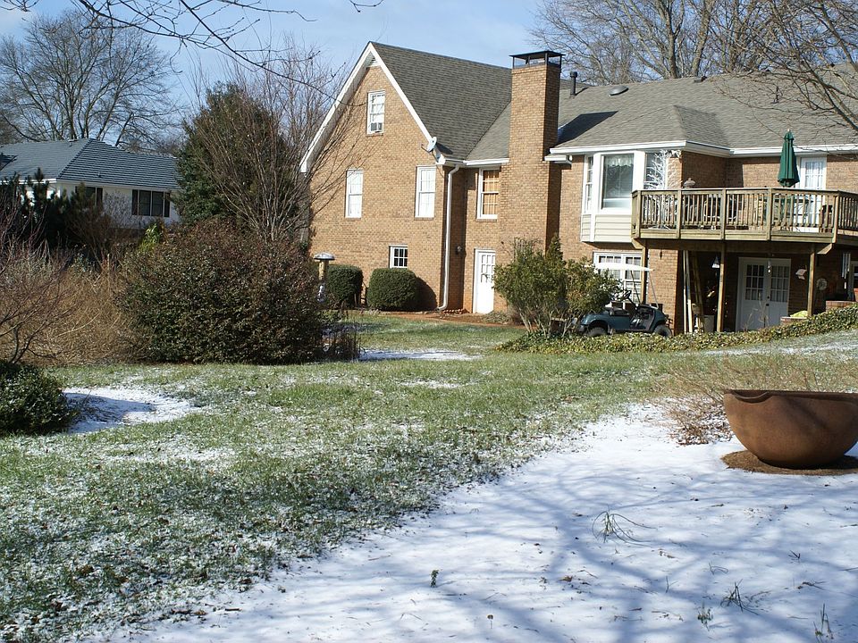 2nd image of 135 Saddle Creek Dr