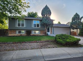 4325 Hummingbird Dr, Fort Collins, CO 80526