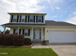 103 Mandy Ln, Hubert, NC 28539