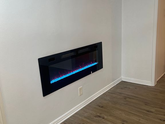 4th image of 3306 S Beverly Dr #3306