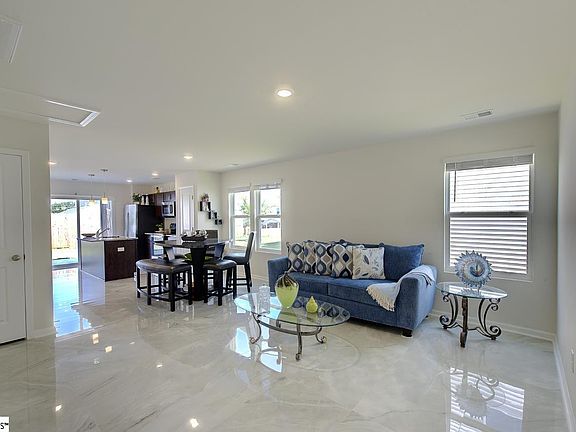 5th image of 7007 Wingate Dr