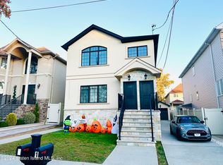 242 Ionia Ave, Staten Island, NY 10312