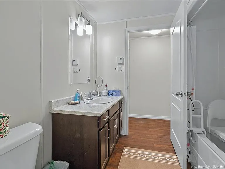 9 Daffodil Ln — Photo 11