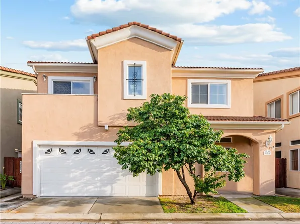 939 Via Camino 7, Wilmington, CA 90744