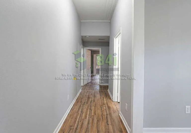 663 Williams St — Photo 6