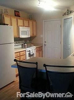 4th image of 1309 Joseph Ln