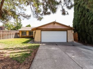 7512 Wildoak Dr, Citrus Heights, CA