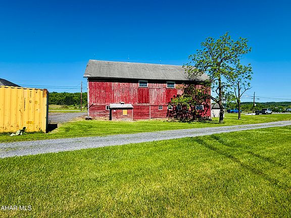 3rd image of 5846 Business Highway 220