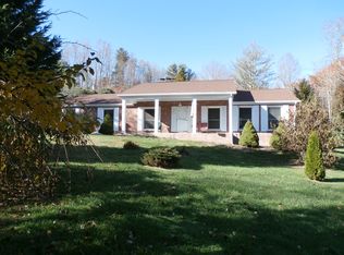 6877 19 E Hwy, Spruce Pine, NC 28777