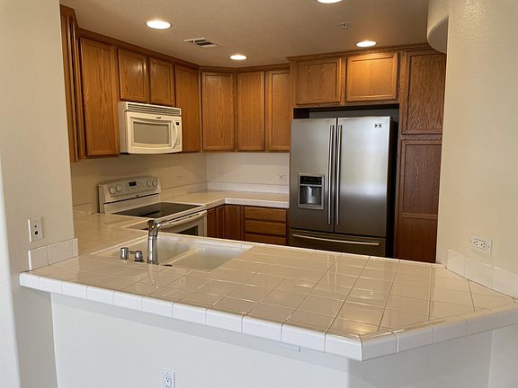 3rd image of 809 Auzerais Ave #1UNTI-339