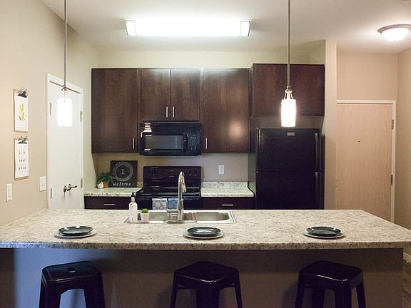 3rd image of 1195 35th St N APT 307