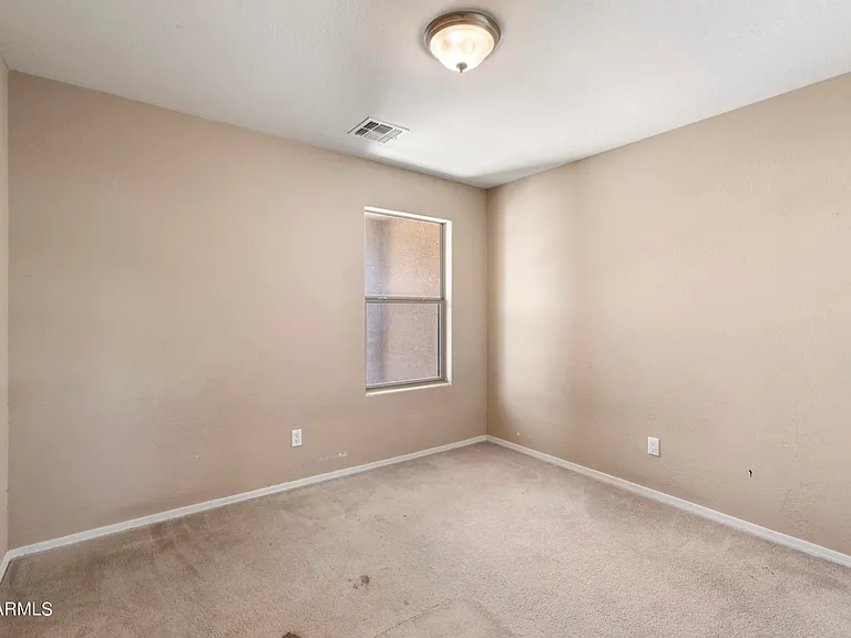 18466 W Westfall Way — Photo 10