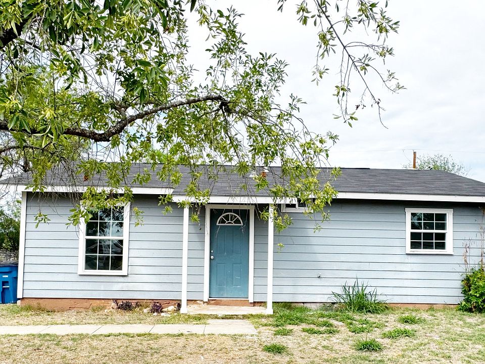 1st image of 501 CORLEY DR