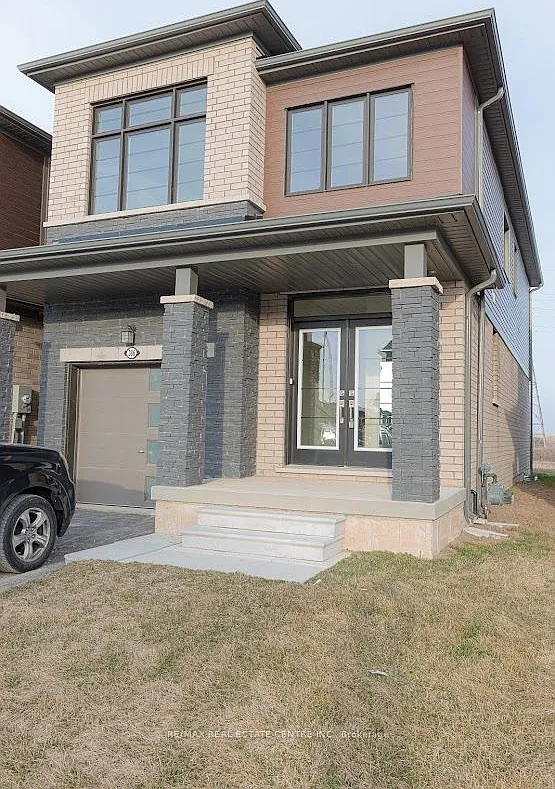 3 bed, $2,595 — Photo 2