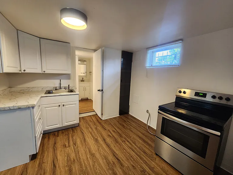 4701 S Pearl St #B — Photo 5