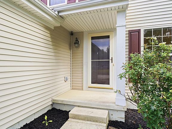 4th image of 277 Indigo Blue St
