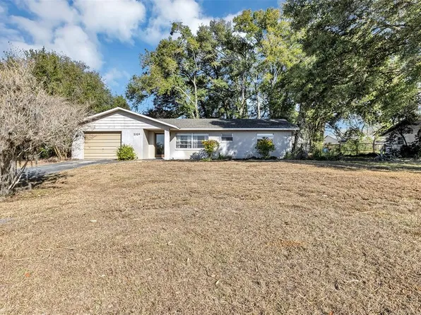 2329 North Ave, Leesburg, FL 34748