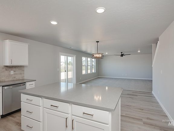 5th image of 19347 Susquehanna Way