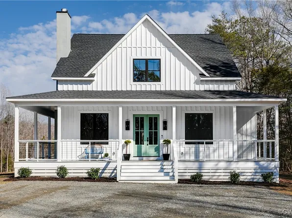 389 Stevensville Rd, Stevensville, VA 23161