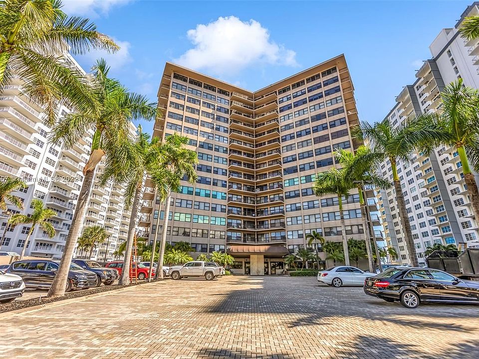 1st image of 3800 Galt Ocean Dr APT 412