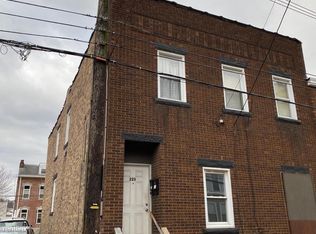 223 Clay St #1, Pittsburgh, PA