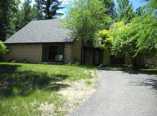 2667 Crestview Dr, West Branch, MI 48661