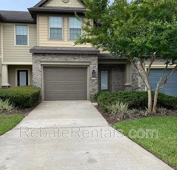 14314 Dovewind Ct — Photo 2