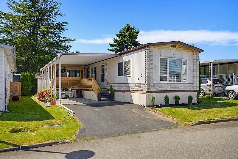 1st image of 15875 20th Ave #5