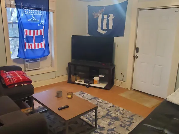 400 Matthews St APT B, Columbia, MO 65201