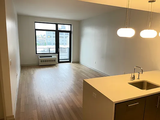 Rented by Modern Spaces | media 14